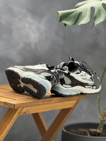 Off White Be Right Back