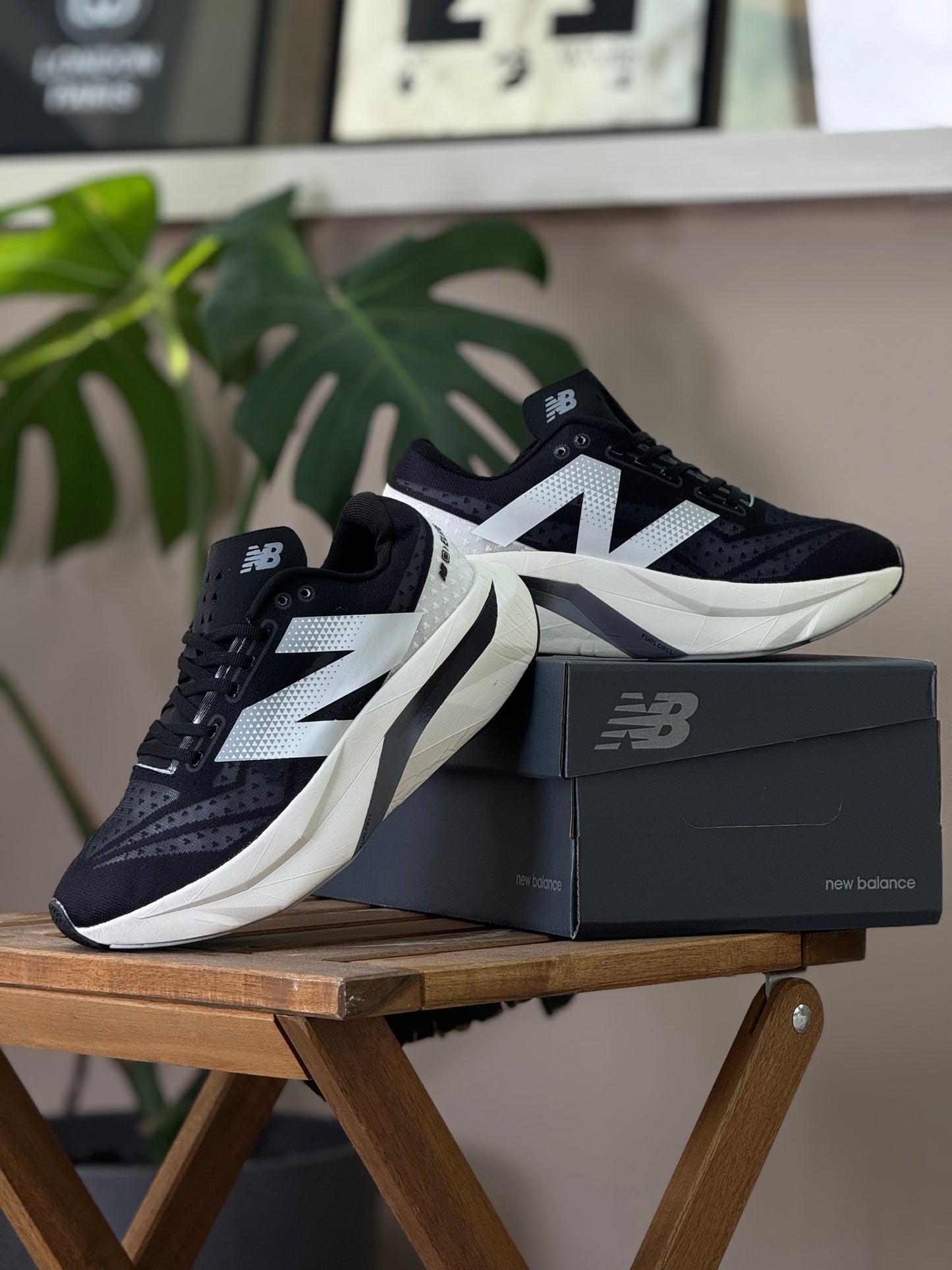 New Balance Elite
