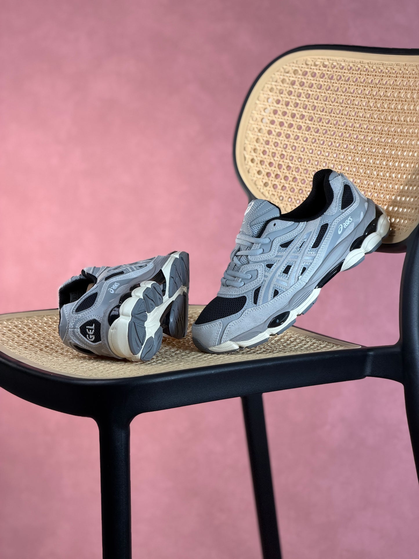 Asics Gel-NYC Grey Black Soon