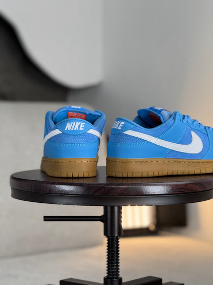 Nike SB Dunk Low 'University Red Gum