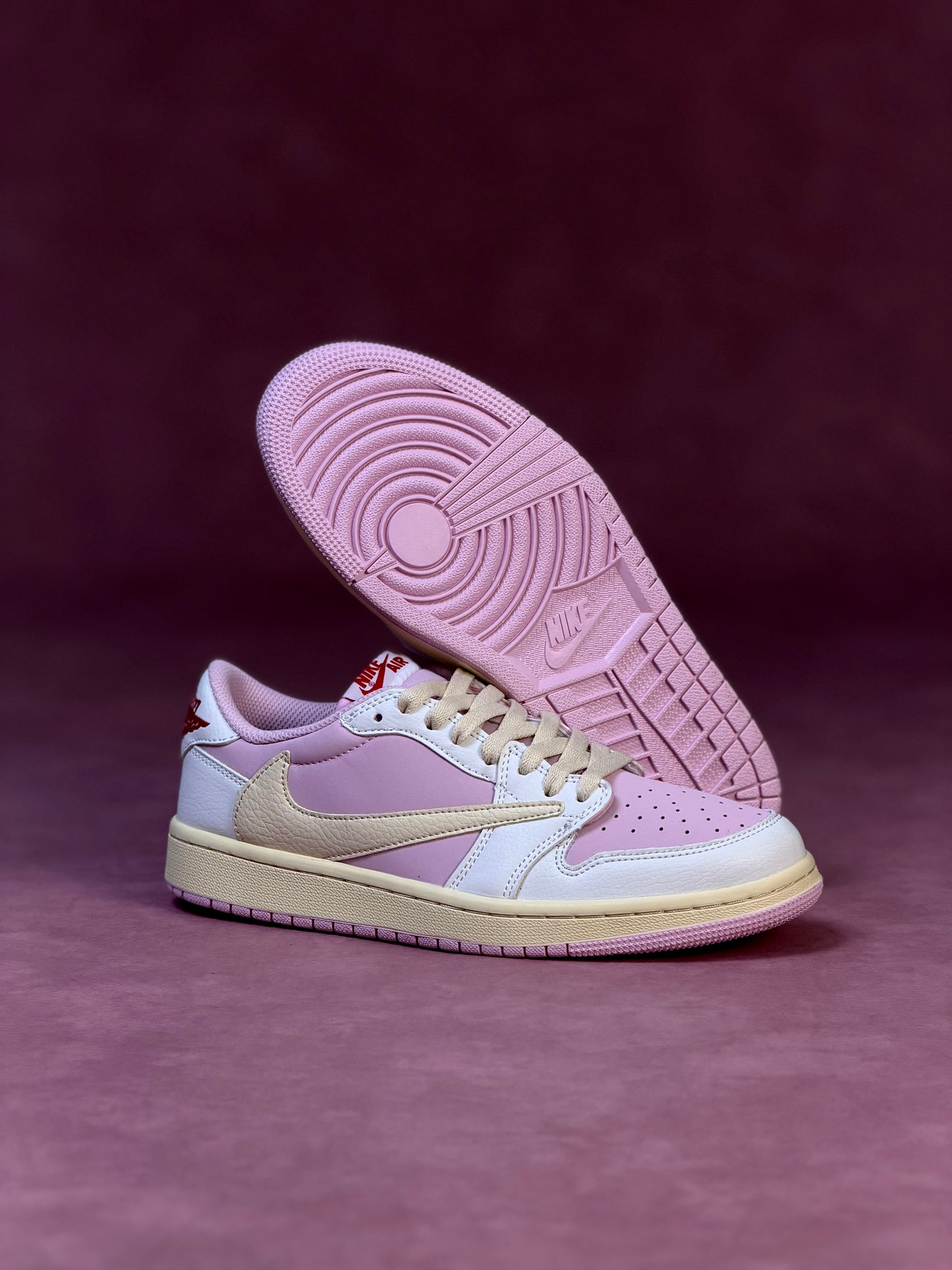 Air Jordan 1 Low x Travis Scott Shy Pink