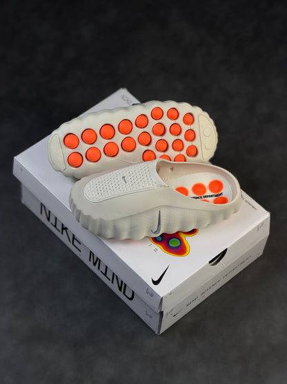 Nike Mind 001