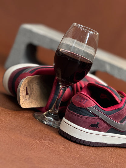 Nike Sb Dunk Low x Riot