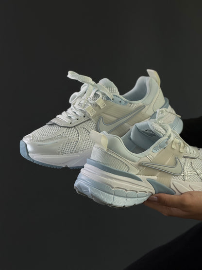 Nike V2K Platinum Tint