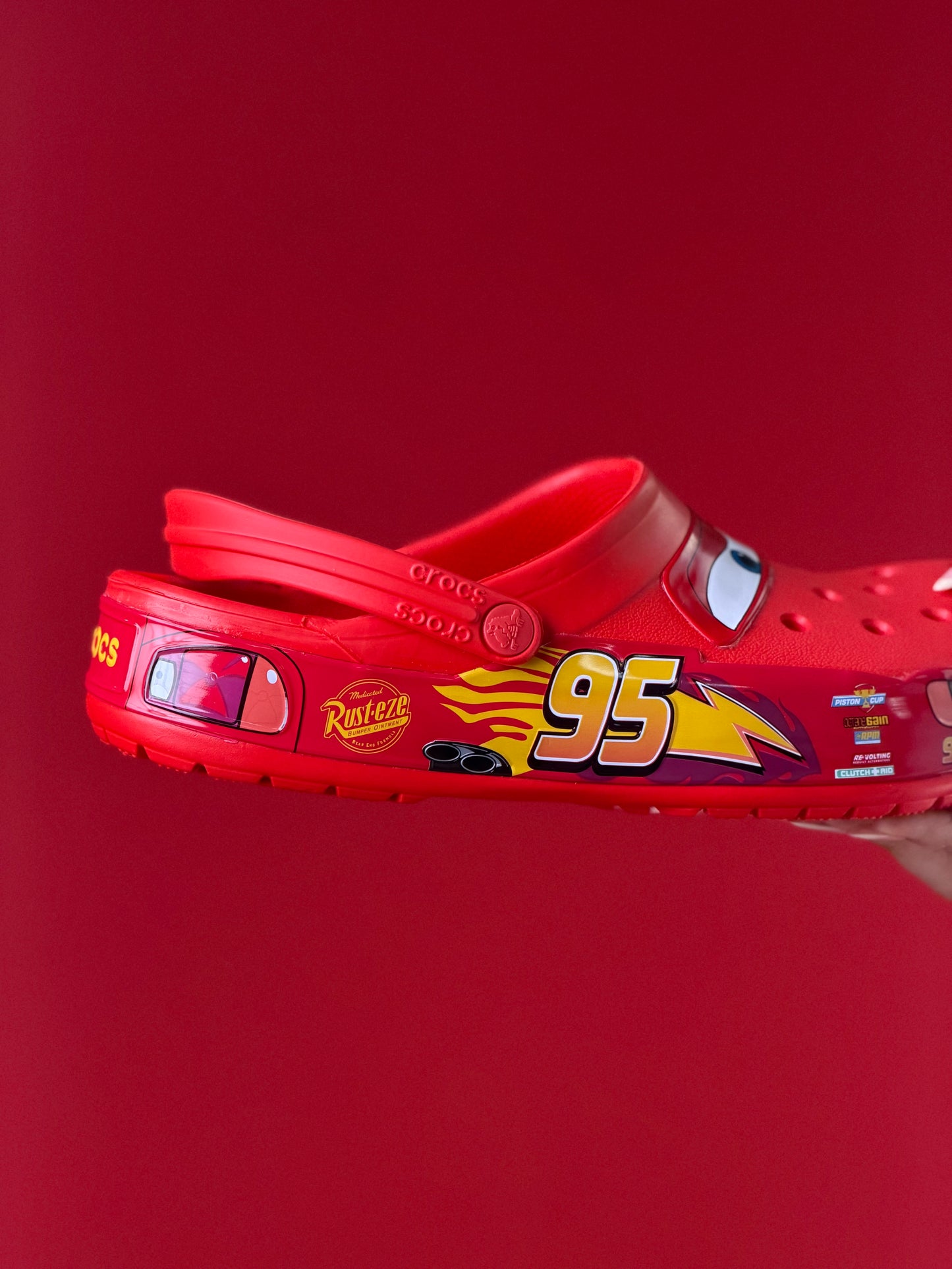 Crocs Cars Lightning McQueen Classic Clog