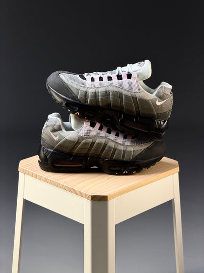 Nike Air Max 95 OG Pink Foam