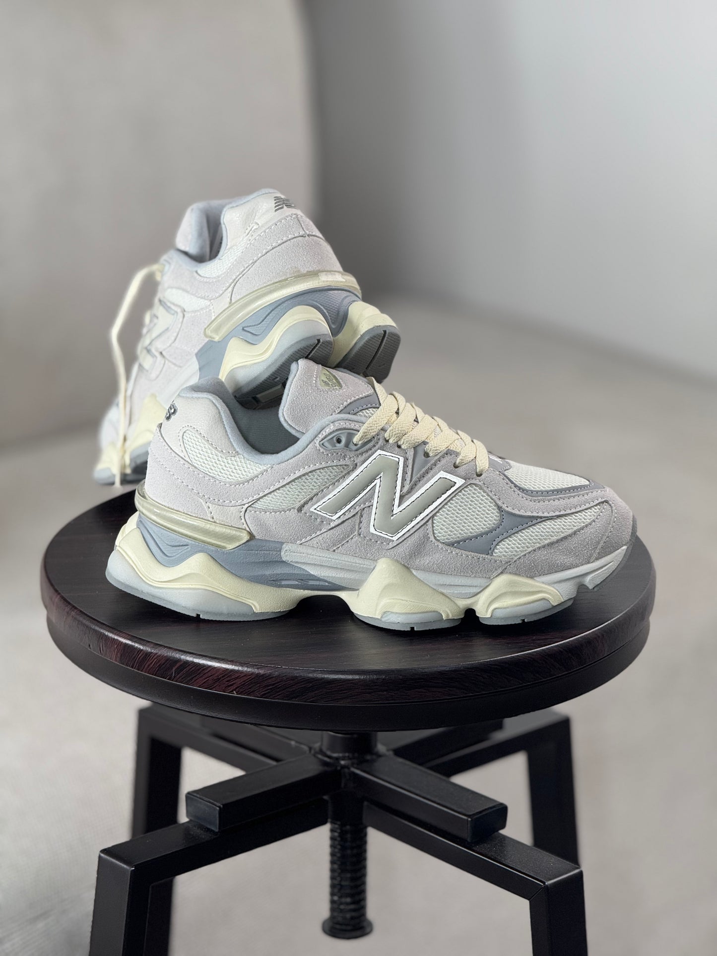 New Balance 9060 Quartz Grey