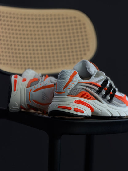 Adistar Jellyfish Pharrell Williams