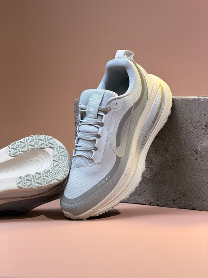 Nike Vomero 18 Gore-Tex