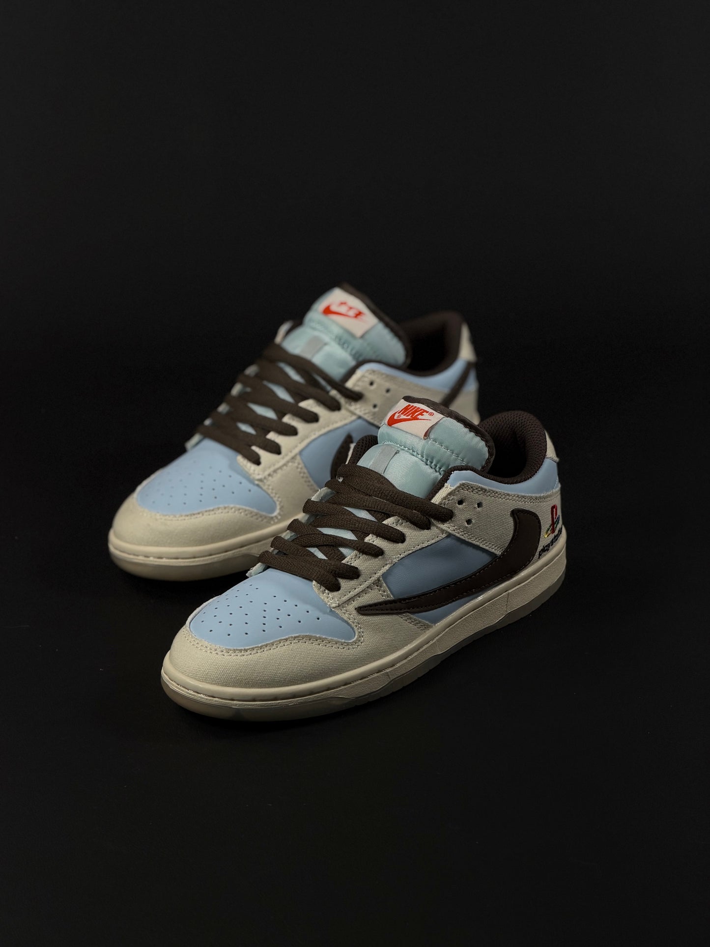 Nike Sb Dunk Low x Play Station