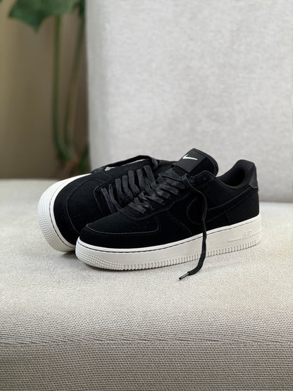 Nike Air Force 1 Low LX Off Noir Black