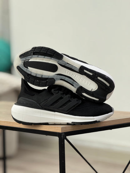 Adidas Ultraboost Light 23