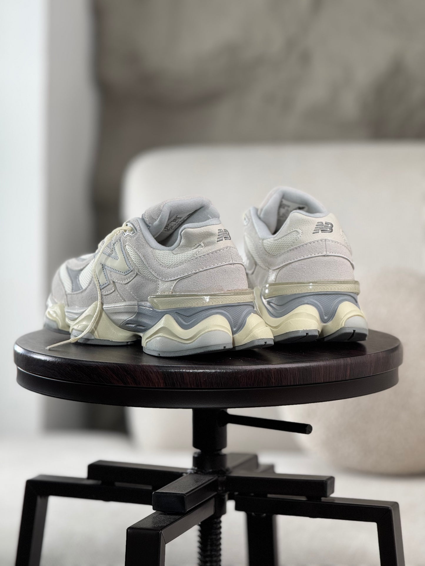 New Balance 9060 Quartz Grey