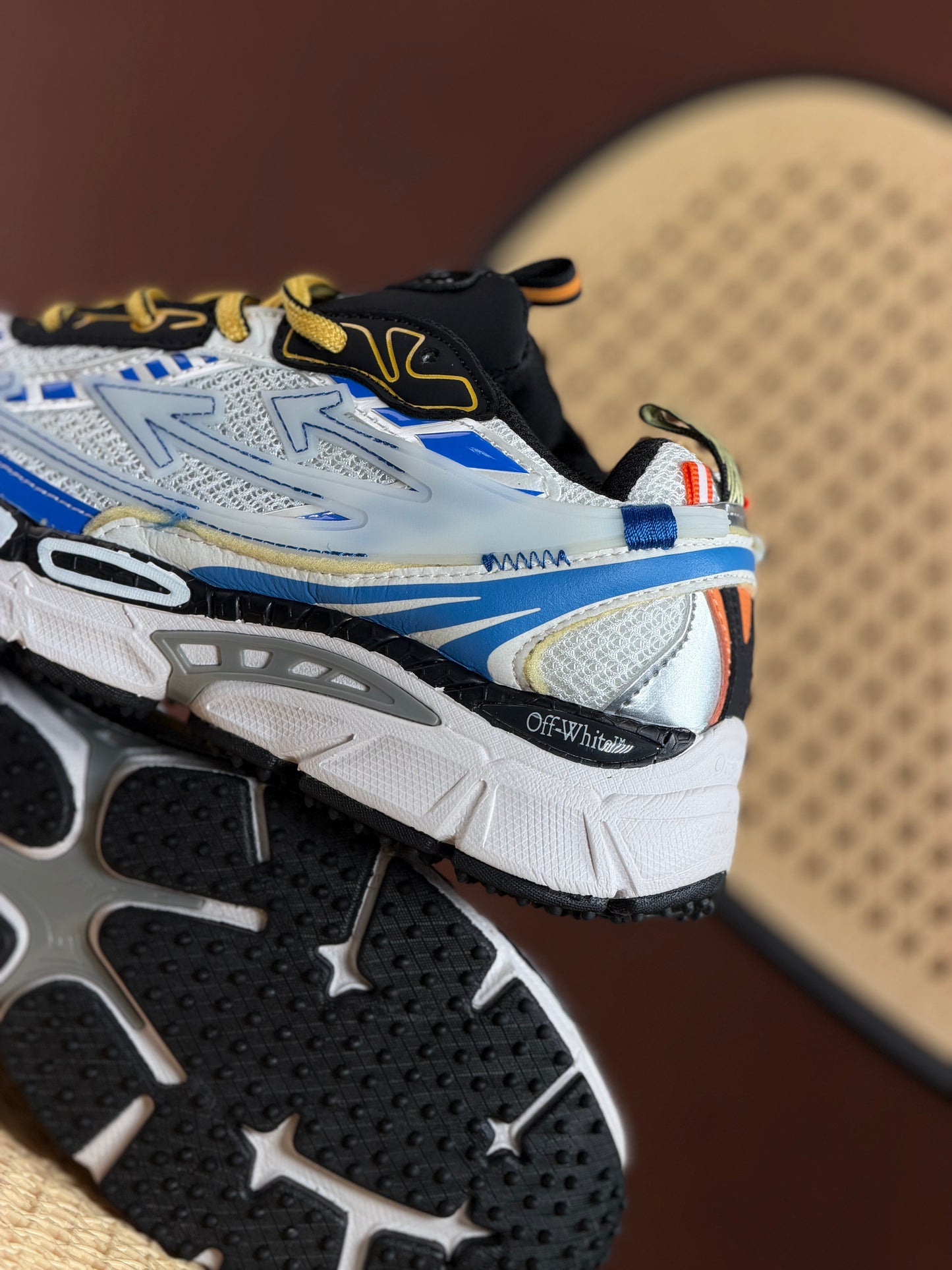 Off White Be Right Black