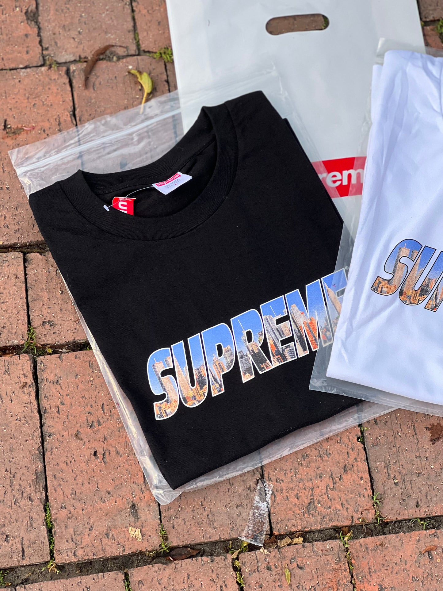 Camiseta Supreme New York