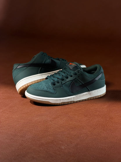 Nike SB Dunk Low Pro ISO  "Deep Fir"