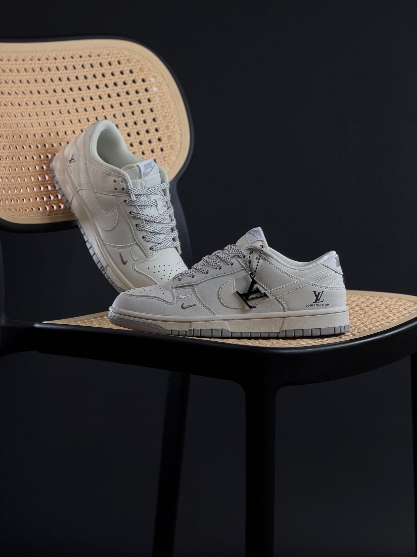 Nike Sb Dunk Low Custom LV