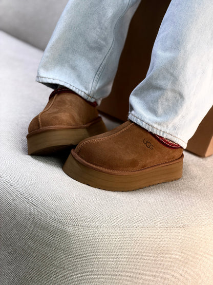 UGG Slippers Tazz II