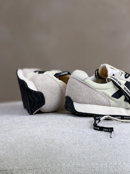 New Balance 471 Linen Angora Black