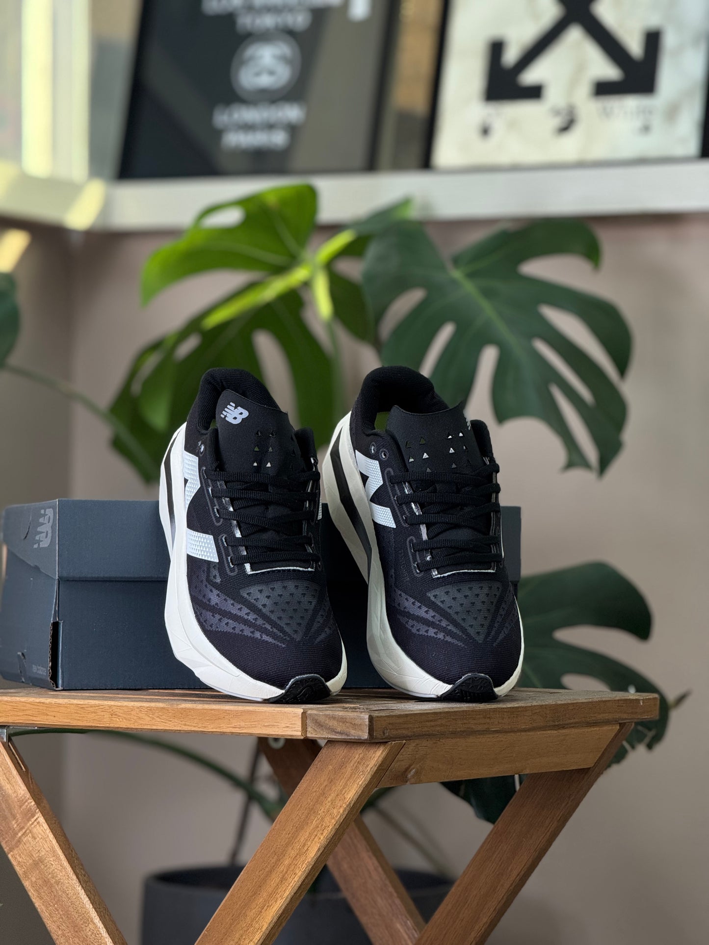 New Balance Elite