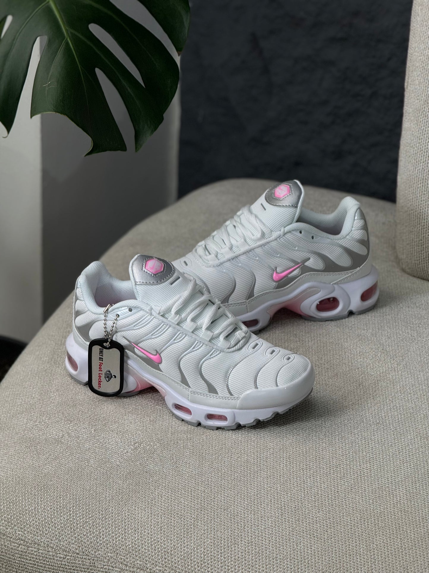 Nike Air Max Summit White Pink