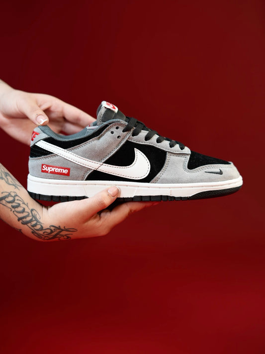Nike Dunk Low SB Grey x Supreme