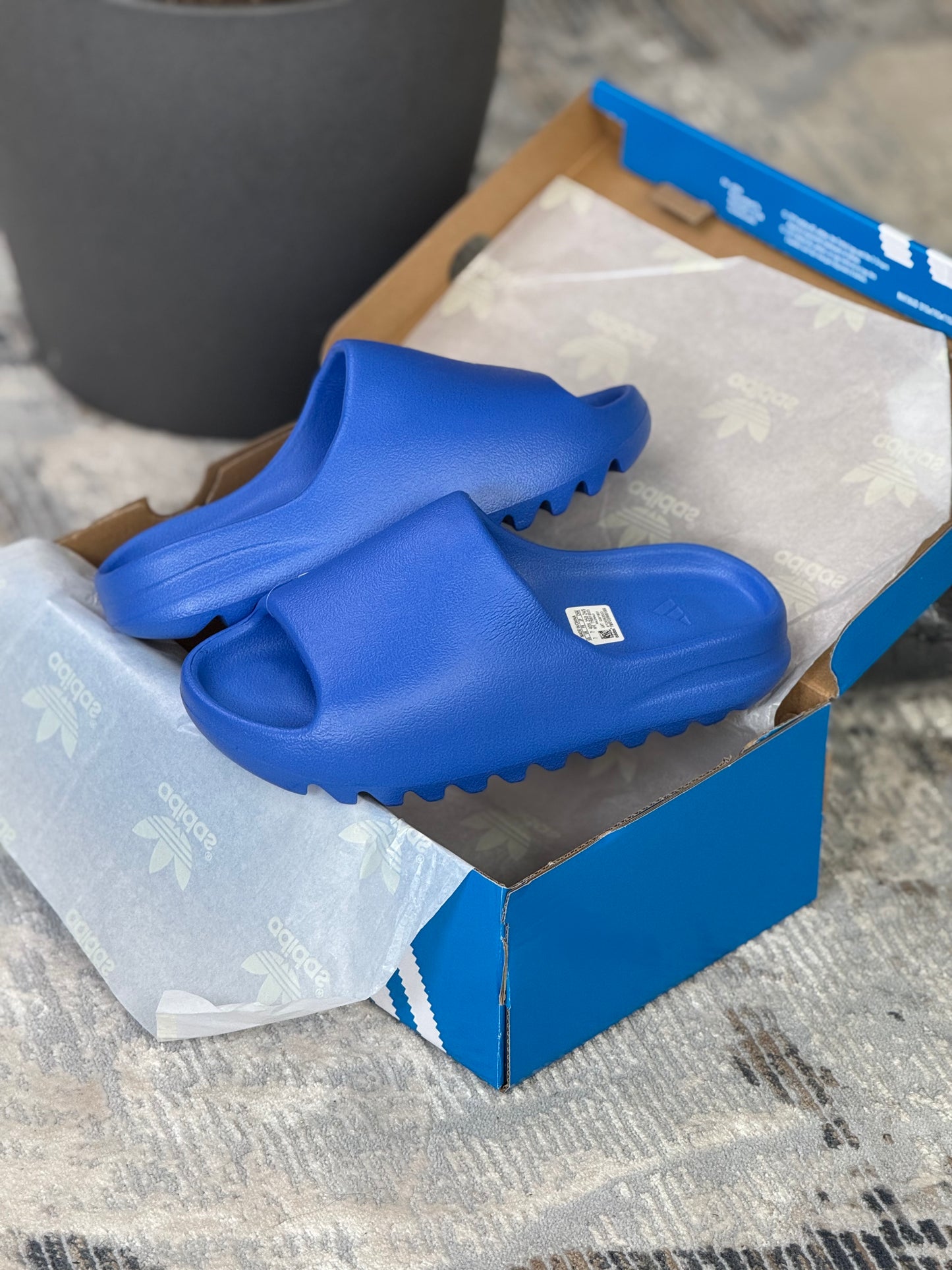 Yeezy Slide Azure