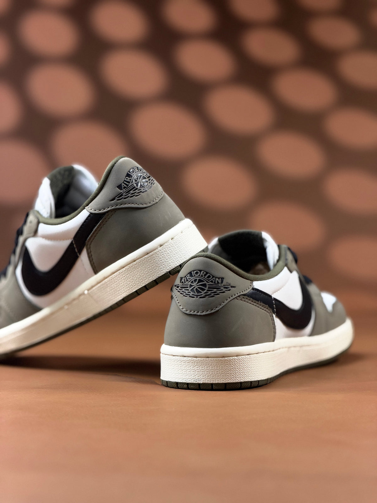 Air Jordan 1 Low Medium Olive