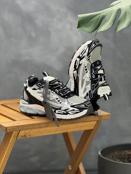 Off White Be Right Back
