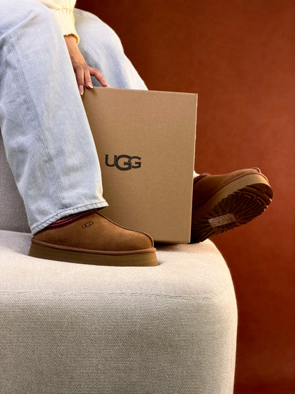 UGG Slippers Tazz II