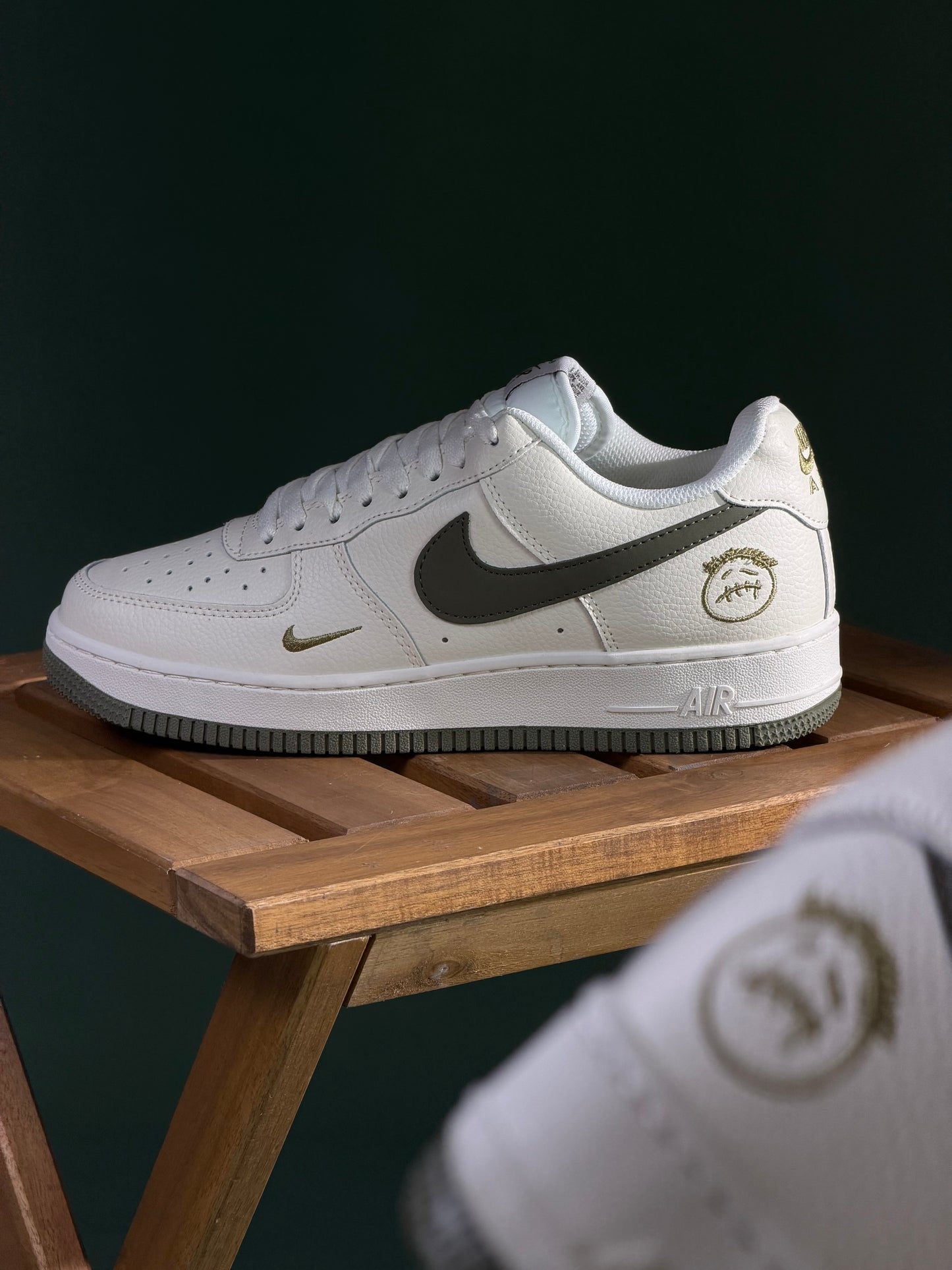 Nike Air Force One x Cactus Jack x Travis Scott