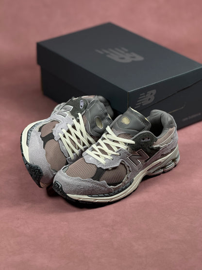 New Balance 2002r Protection Pack Rain