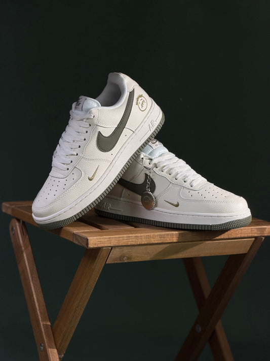 Nike Air Force One x Cactus Jack x Travis Scott