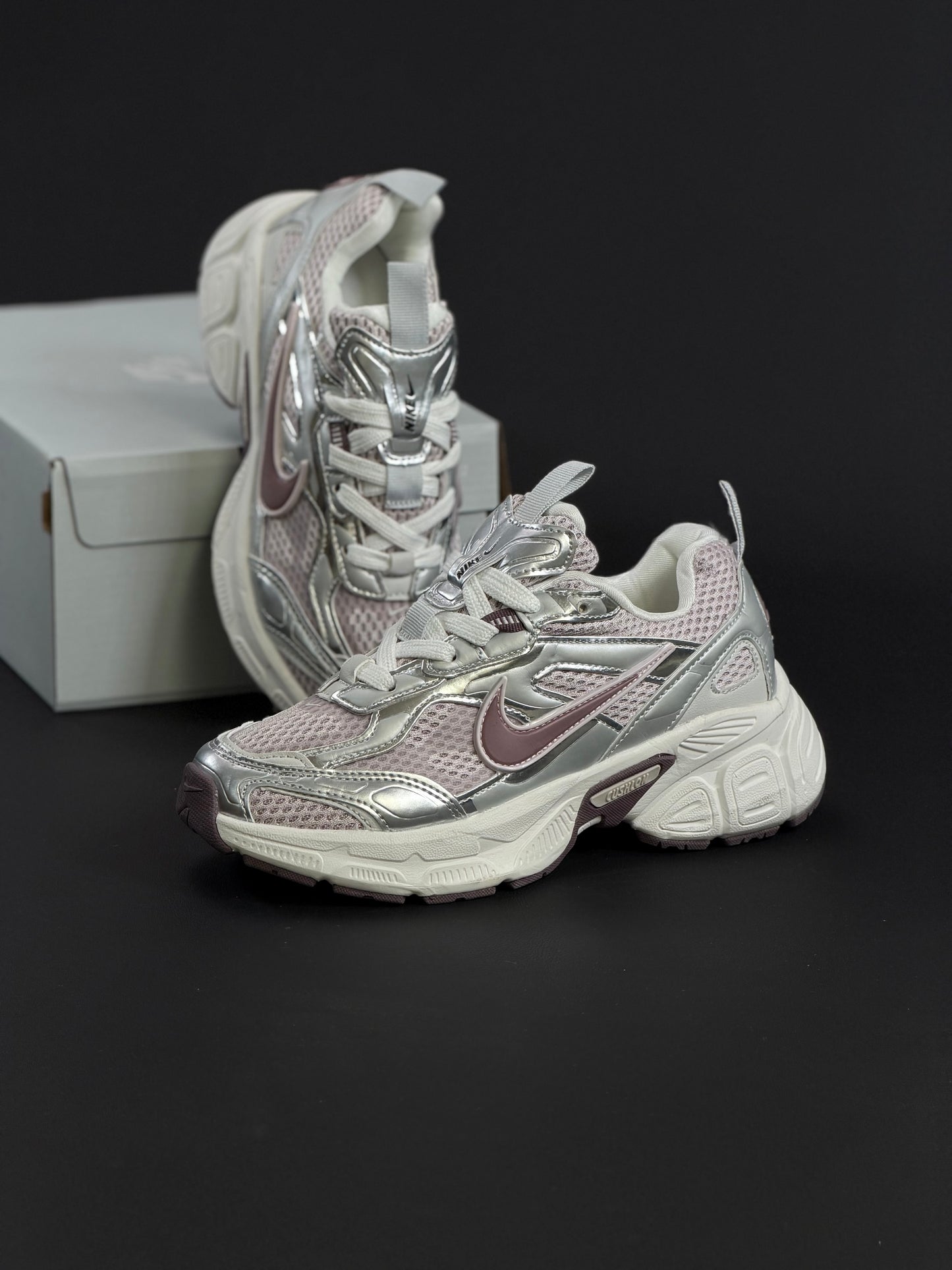 Nike V5 RNR Platiniun Purple