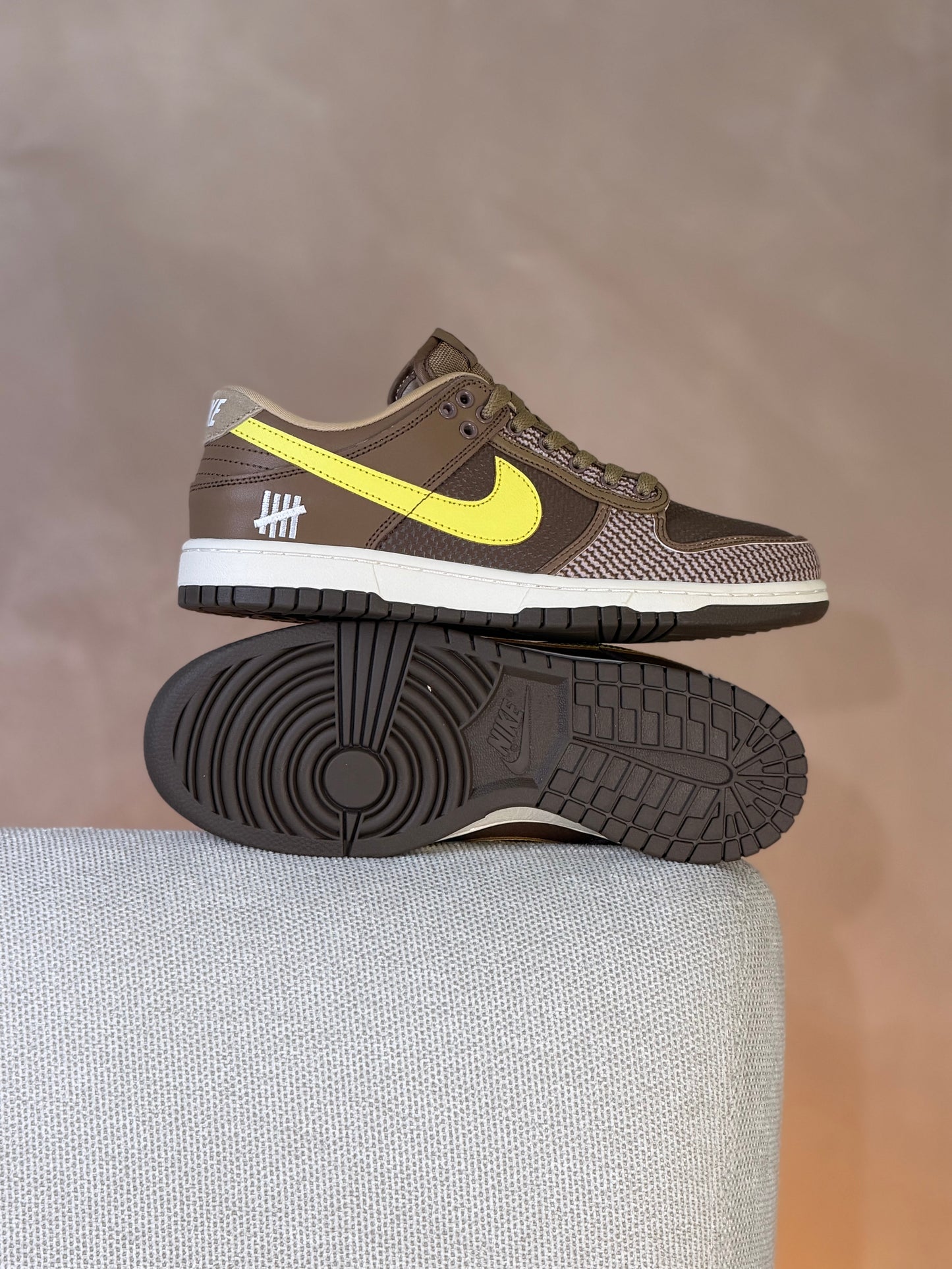 Nike x Undefeated Dunk Low SP "Canteen"