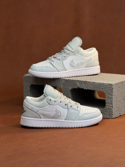 Air Jordan 1 Low Camo
