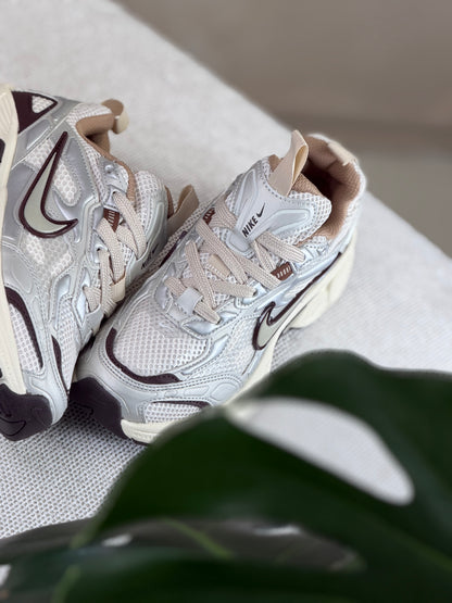 Nike V5 RNR Coffee Metallic