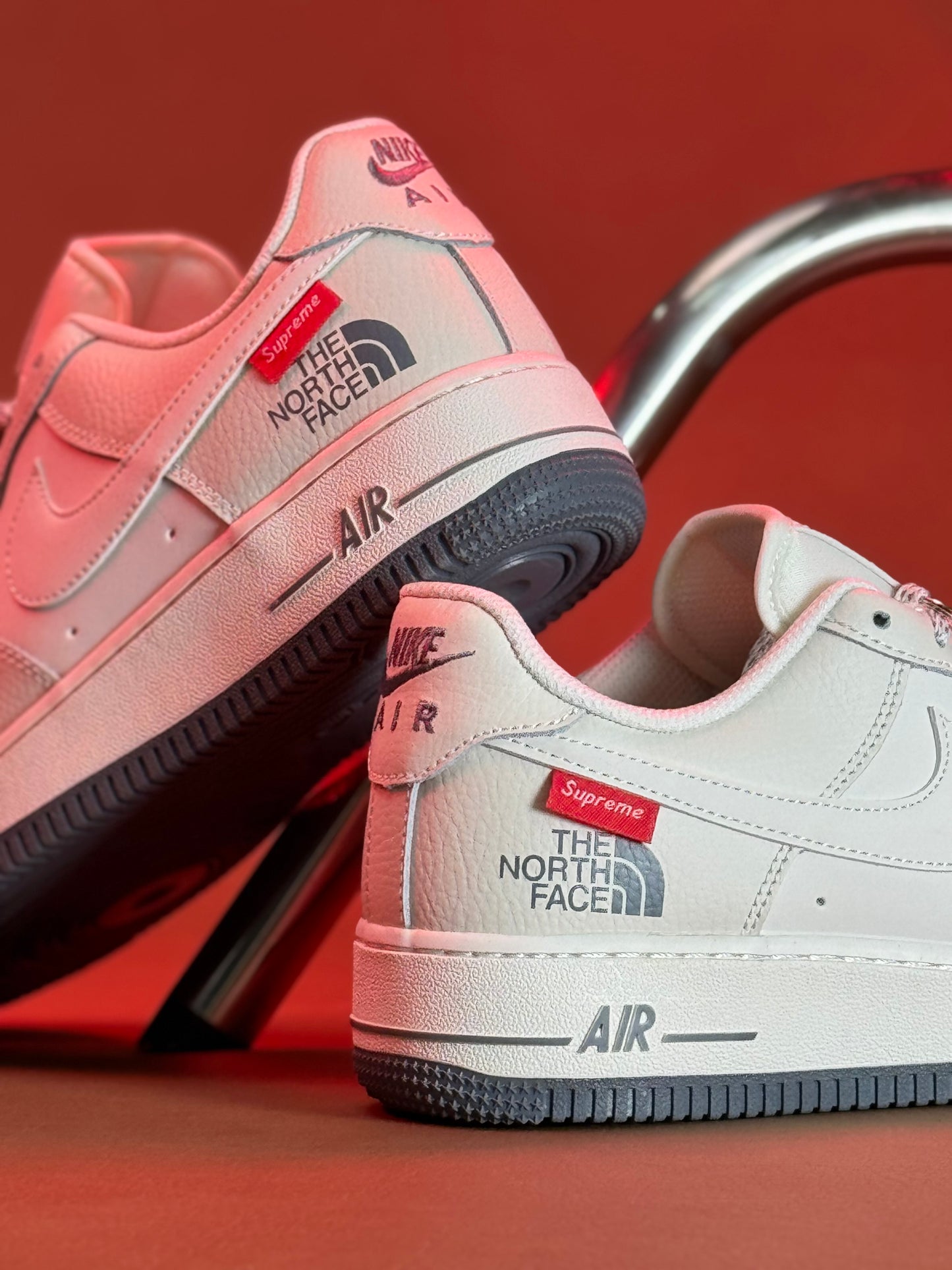 Nike Air Force One Custom x Supreme  y The North Face
