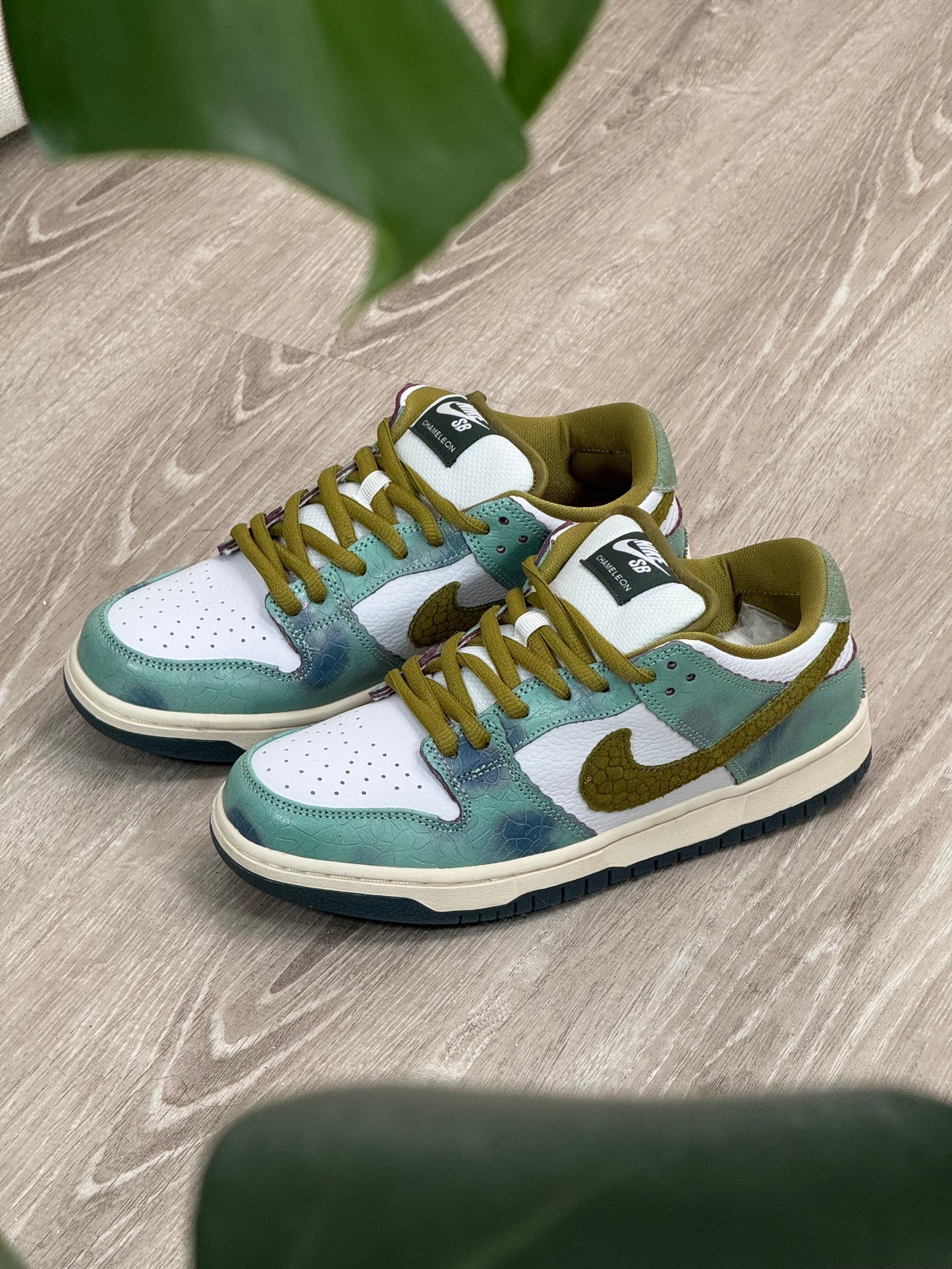 Nike SB Dunk Low Alexis Sablone Chameleon