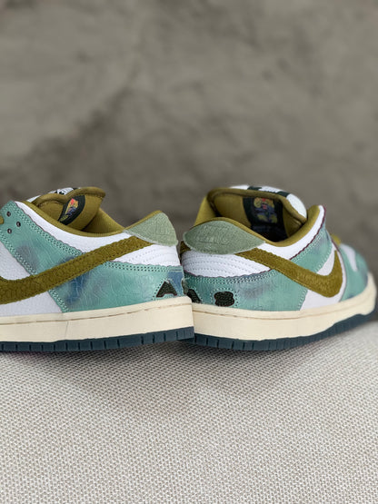 Nike SB Dunk Low Alexis Sablone Chameleon