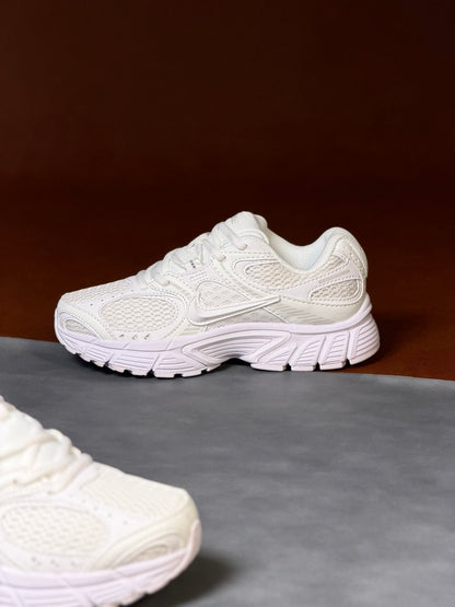Nike V5 RNR White