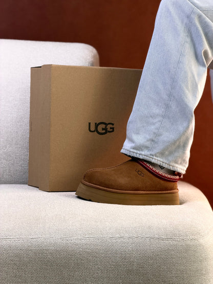 UGG Slippers Tazz II