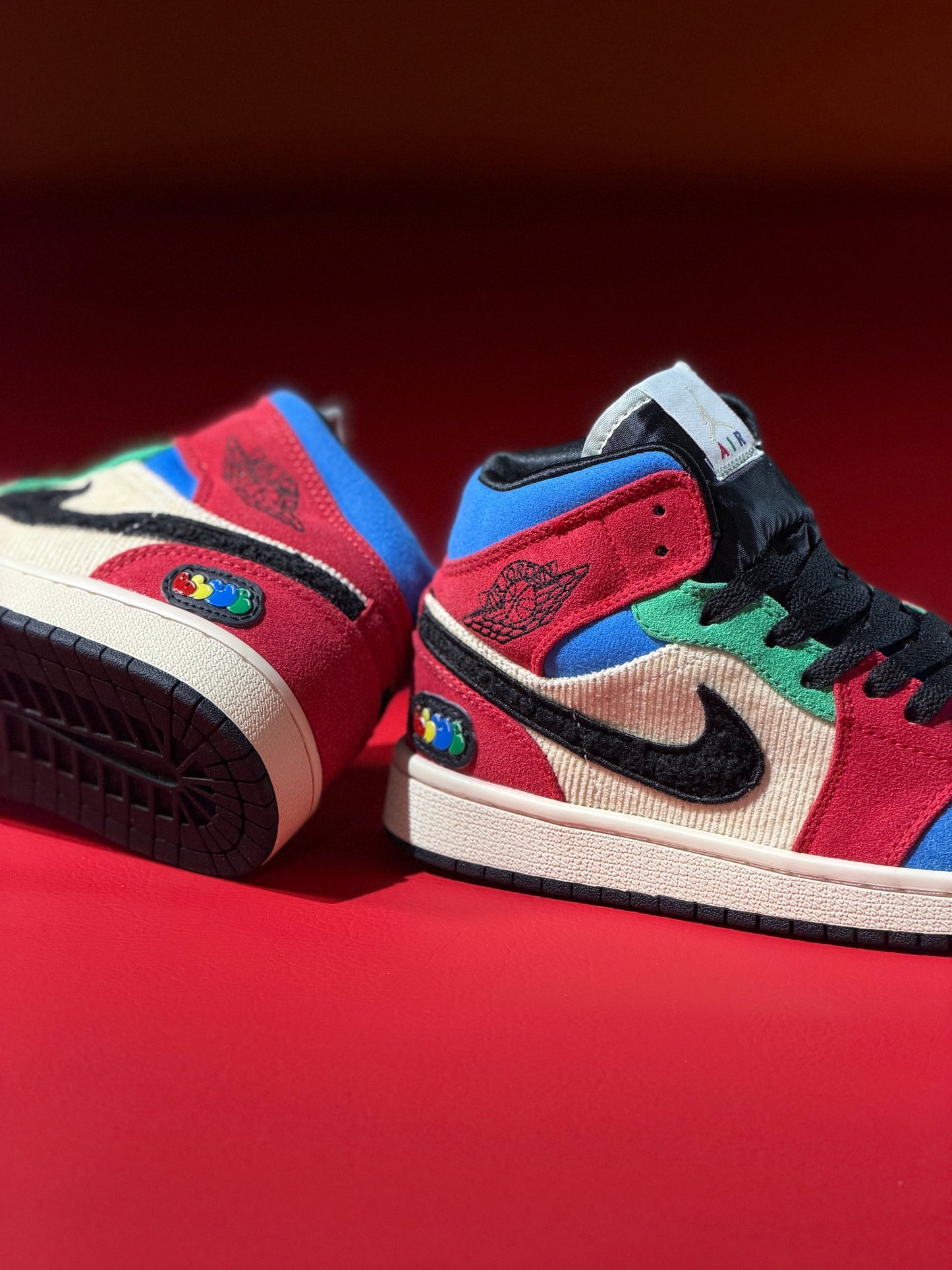 Air Jordan 1 Mid SE "Fearless" Blue The Great