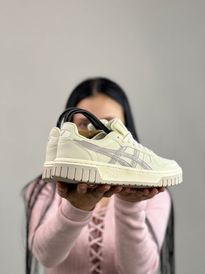 Asics Court Milk