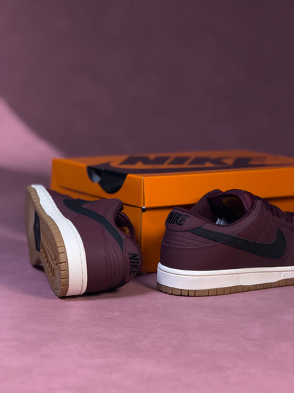 Nike SB Dunk Low Pro Burgundy Crush