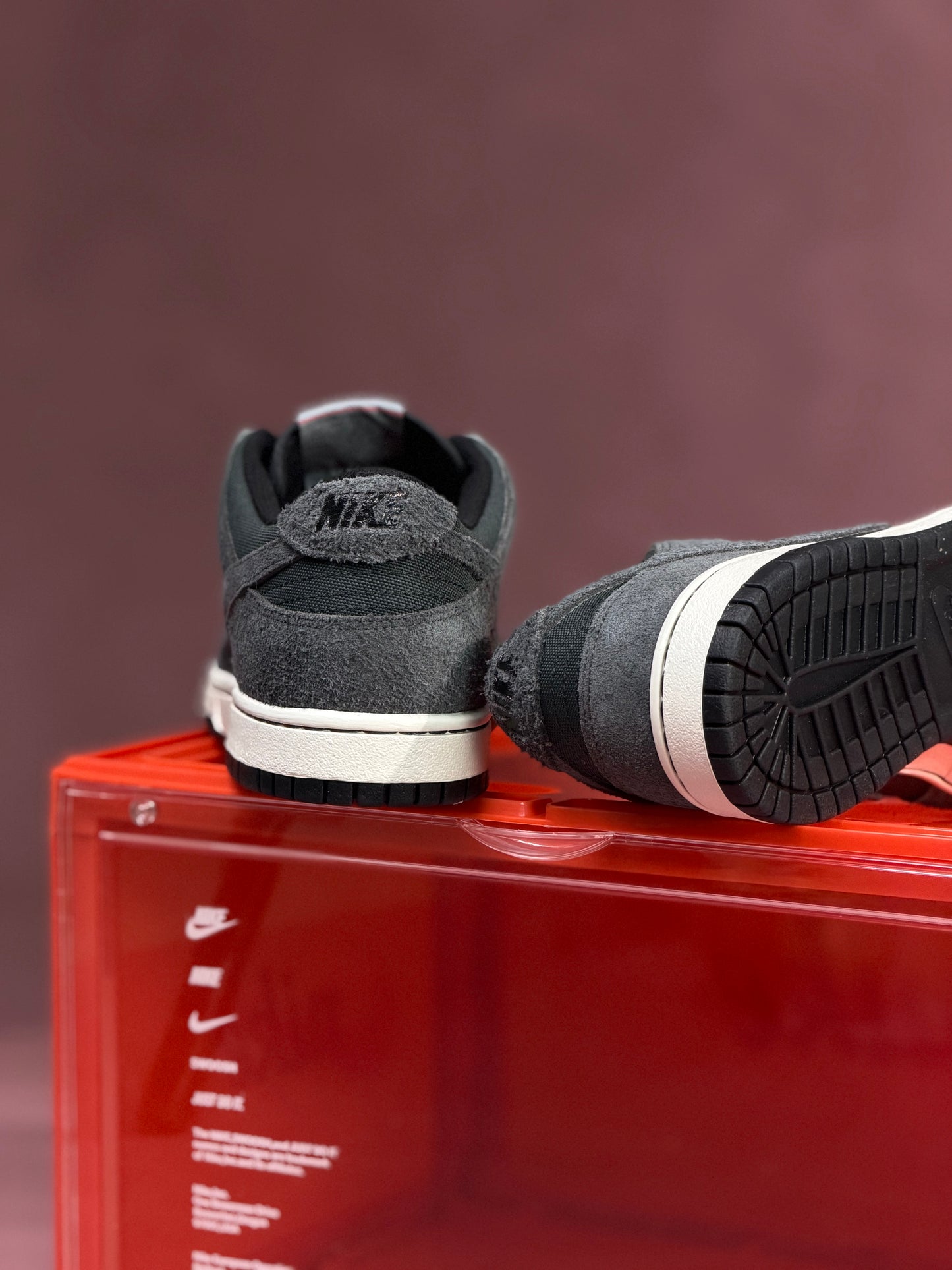 Nike Dunk Low Premium
Black Off Noir