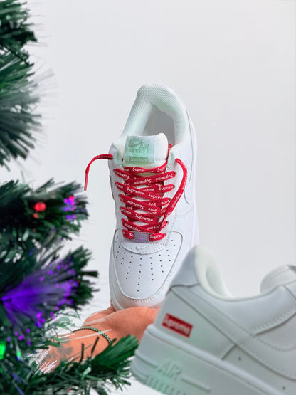 Nike Air Force One x Supreme