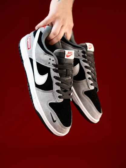 Nike Dunk Low SB Grey x Supreme