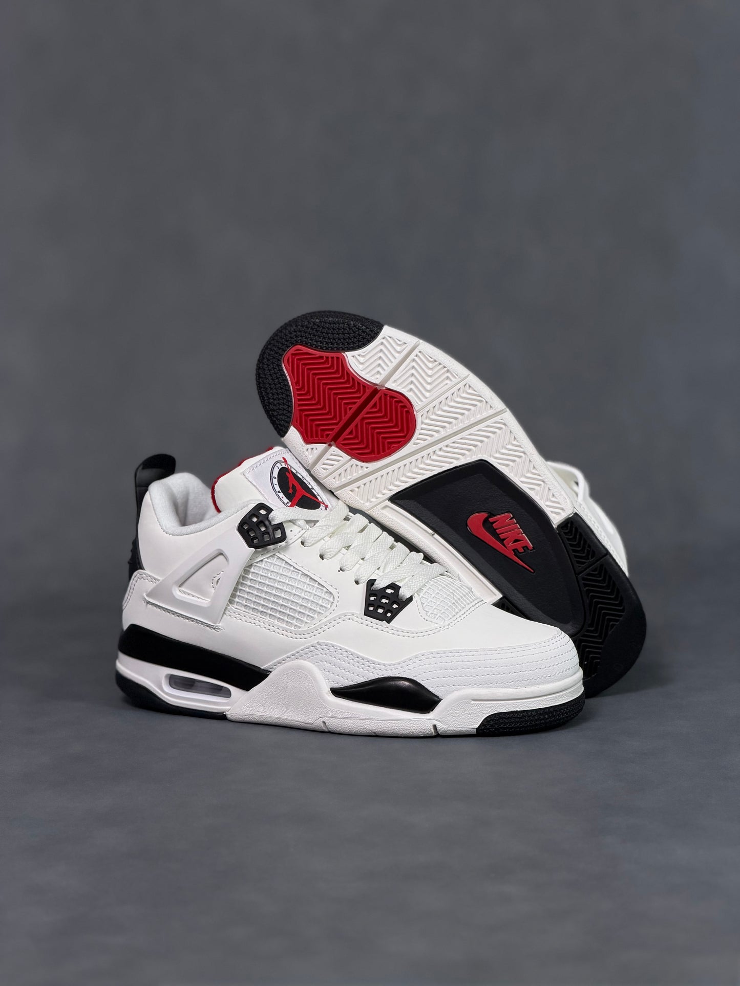 Air Jordan 4 Retro Flight Club