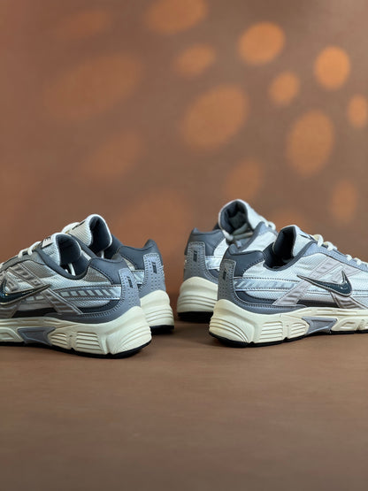 Nike Intiator Silver Blue